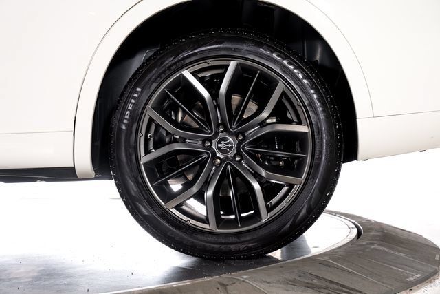 Used 2024 Maserati Levante GT Ultima AWD/4WD image 13