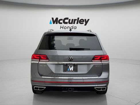 Used 2021 Volkswagen Atlas SEL Premium image 4