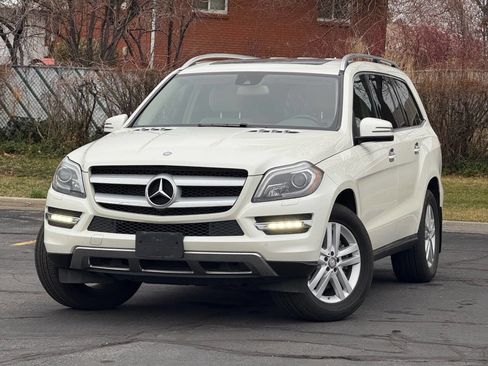 Used 2014 Mercedes-Benz GL 450 4MATIC image 1