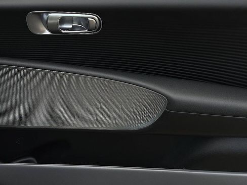 Certified 2023 Hyundai Ioniq 6 SEL RWD image 25