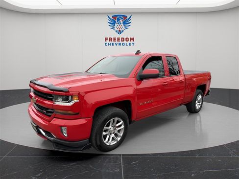 Used 2017 Chevrolet Silverado 1500 LT w/ All Star Edition image 2