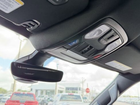 Used 2023 RAM 1500 Big Horn AWD/4WD image 32