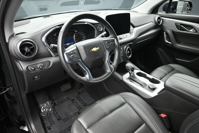 Used 2023 Chevrolet Blazer LT w/ Midnight/Sport Edition AWD/4WD image 11