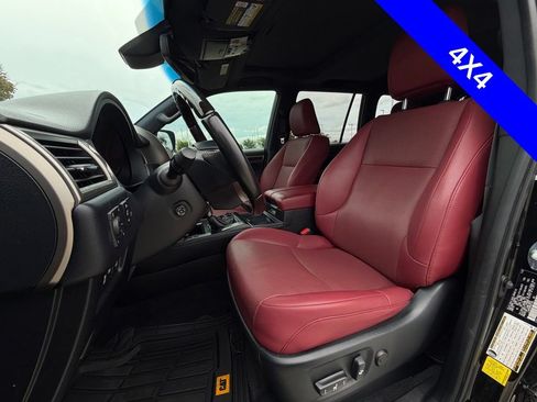 Used 2021 Lexus GX 460 Premium w/ Premium Package AWD/4WD image 7