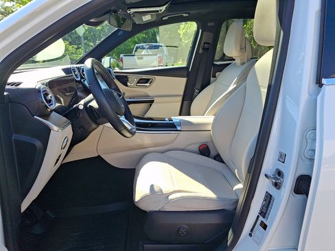 Certified 2023 Mercedes-Benz GLC 300 4MATIC image 13