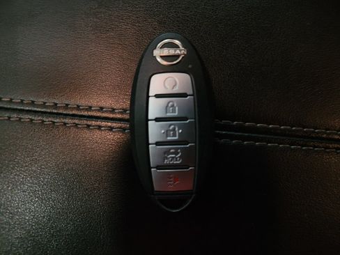 Used 2024 Nissan Altima 2.5 SV FWD image 32