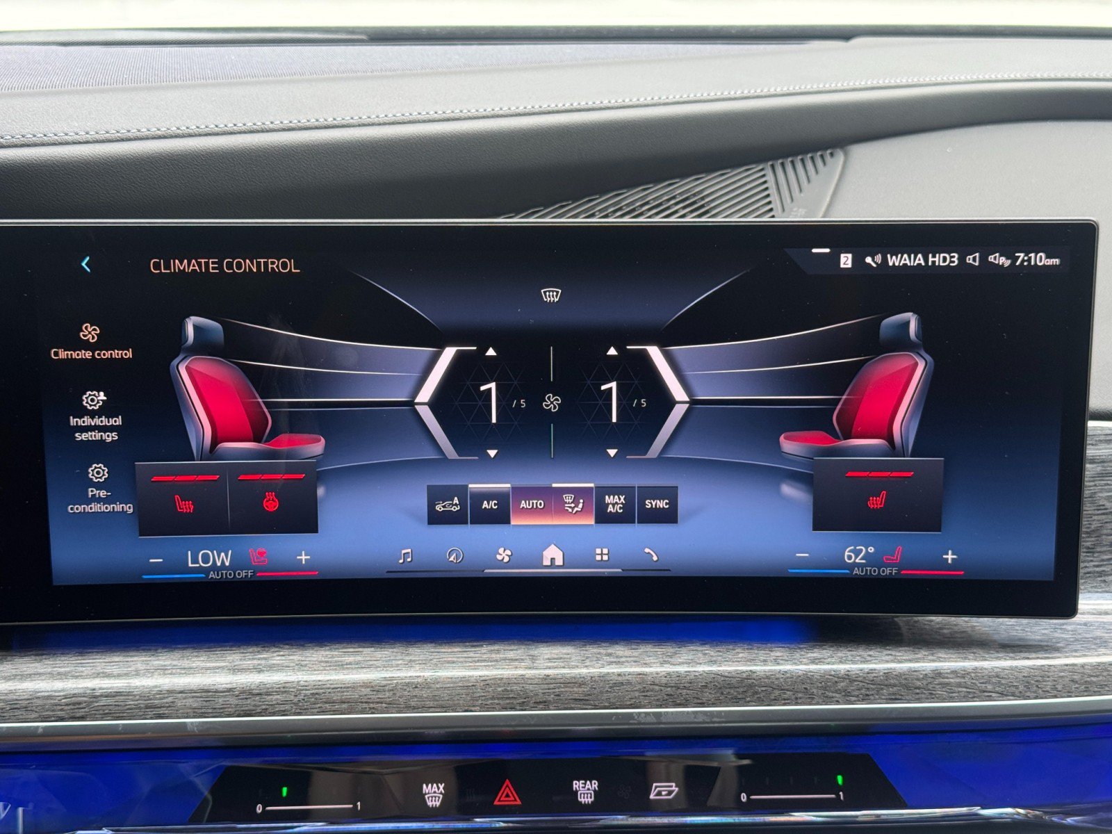 Used 2023 BMW 740i RWD image 25
