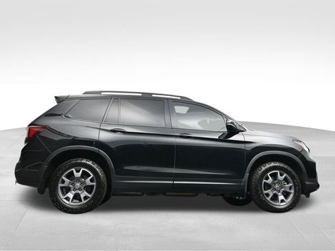 Used 2023 Honda Passport TrailSport image 48