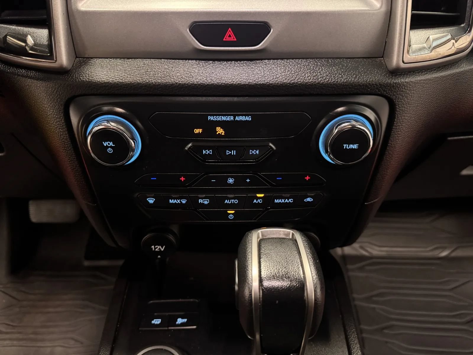 Used 2023 Ford Ranger XLT w/ Equipment Group 301A Mid AWD/4WD image 31