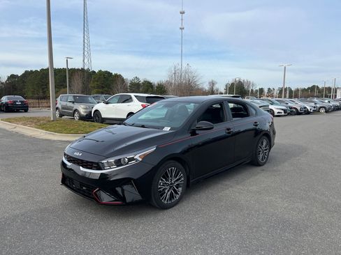 Used 2024 Kia Forte GT-Line image 13