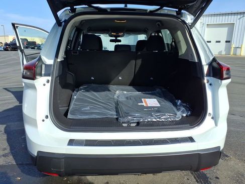 New 2026 Nissan Rogue SV w/ Cold Weather Package image 31