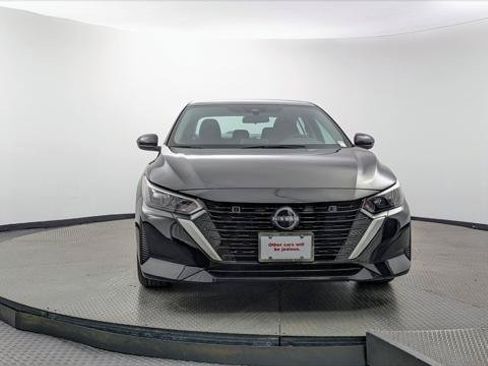 Used 2024 Nissan Sentra SV FWD image 12