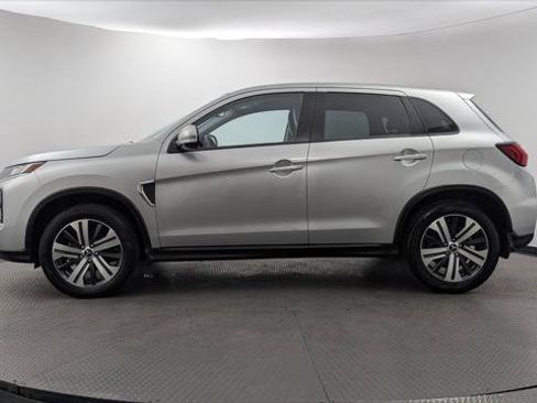 Used 2024 Mitsubishi Outlander Sport SE AWD/4WD image 3
