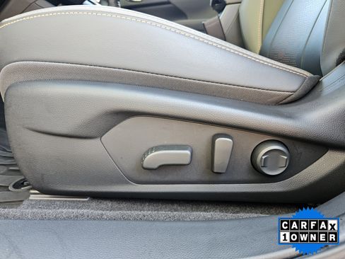 Certified 2025 Subaru Crosstrek 2.5i Limited image 22