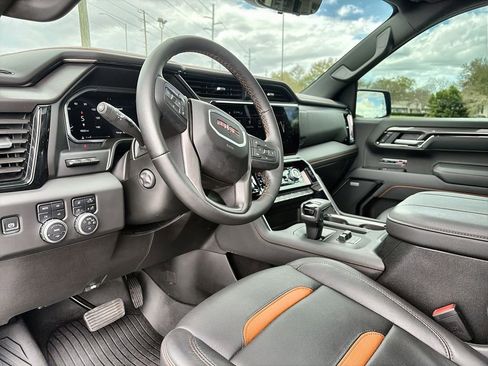 Used 2026 GMC Sierra 1500 AT4 w/ AT4 Premium Package image 15