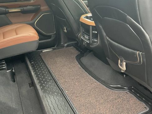 Used 2019 RAM 1500 Limited AWD/4WD image 50