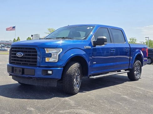 Used 2017 Ford F150 XLT w/ Equipment Group 302A Luxury AWD/4WD image 12