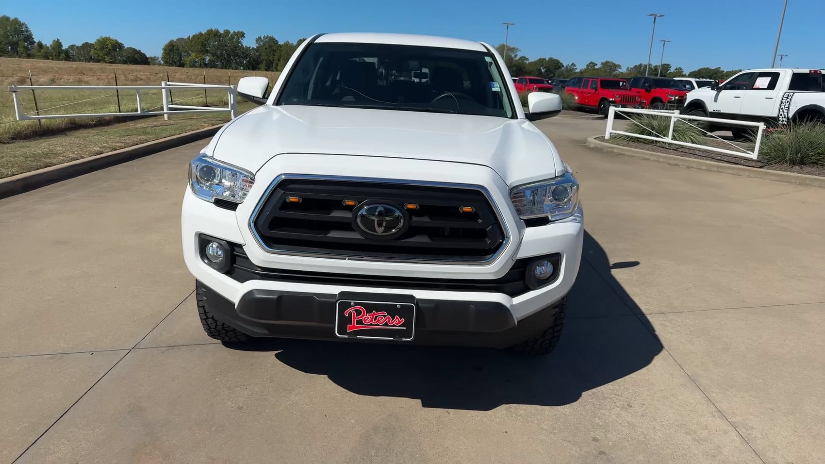 Used 2023 Toyota Tacoma SR5 RWD image 4