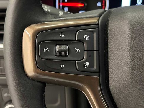 Used 2021 Chevrolet Suburban High Country image 28