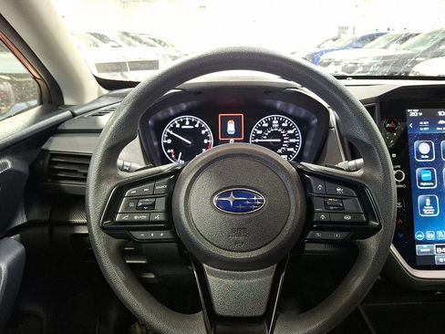 Used 2024 Subaru Crosstrek 2.0i Premium image 18
