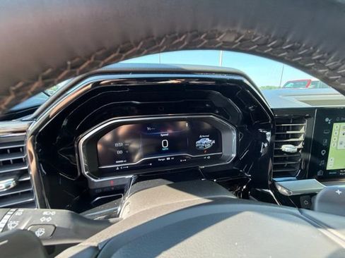 Used 2023 Chevrolet Silverado 1500 RST w/ Protection Package AWD/4WD image 11