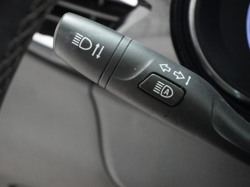 Used 2021 Buick Encore GX Select image 20