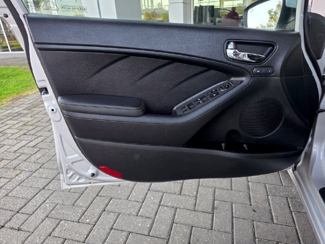 Used 2017 Kia Forte EX w/ EX Premium Plus Package FWD image 20