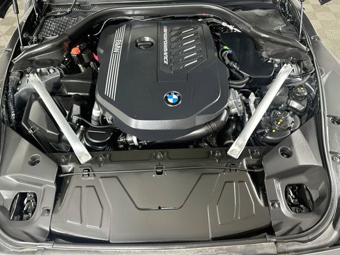 Used 2025 BMW Z4 M40i w/ Premium Package RWD image 26