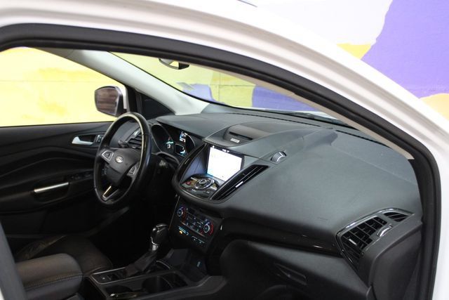 Used 2017 Ford Escape Titanium AWD/4WD image 12