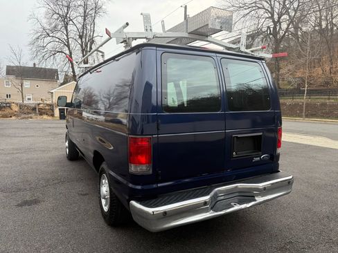 Used 2014 Ford E-250 and Econoline 250 image 6