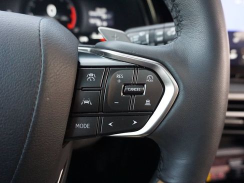 Used 2025 Lexus RX 350 Premium w/ Convenience Package FWD image 9