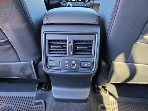 New 2026 Subaru Outback Touring XT AWD/4WD image 8