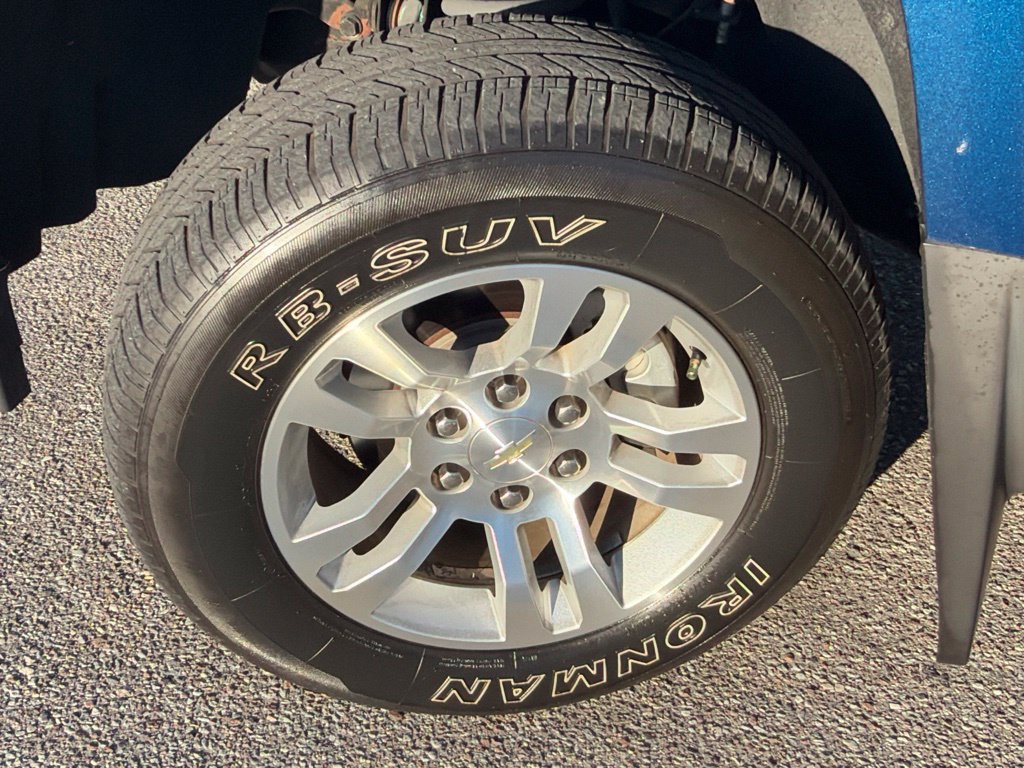 Used 2019 Chevrolet Silverado 1500 LT w/ All Star Edition AWD/4WD image 12
