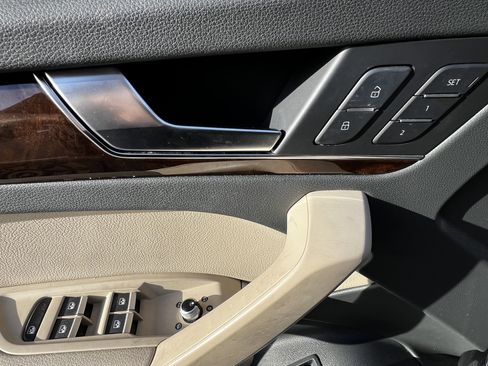 Used 2018 Audi Q5 2.0T Premium Plus w/ Premium Plus Package image 14