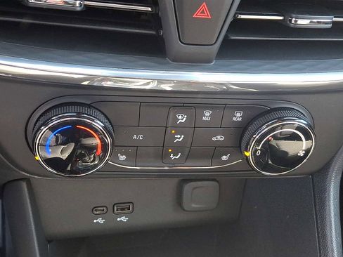 New 2026 Buick Encore GX Preferred w/ Comfort Package image 13