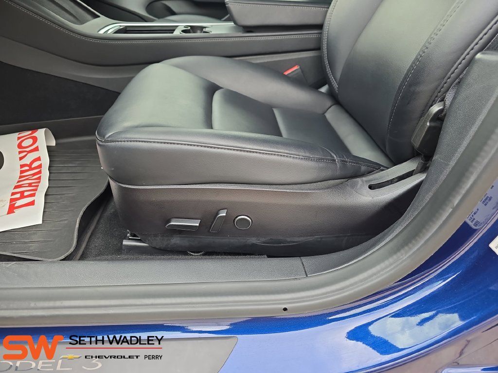 Used 2022 Tesla Model 3 Performance AWD/4WD image 30