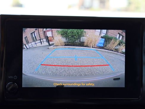Used 2023 Toyota Corolla LE FWD image 32