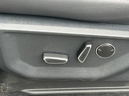 New 2025 Ford F150 Lightning Lariat image 12