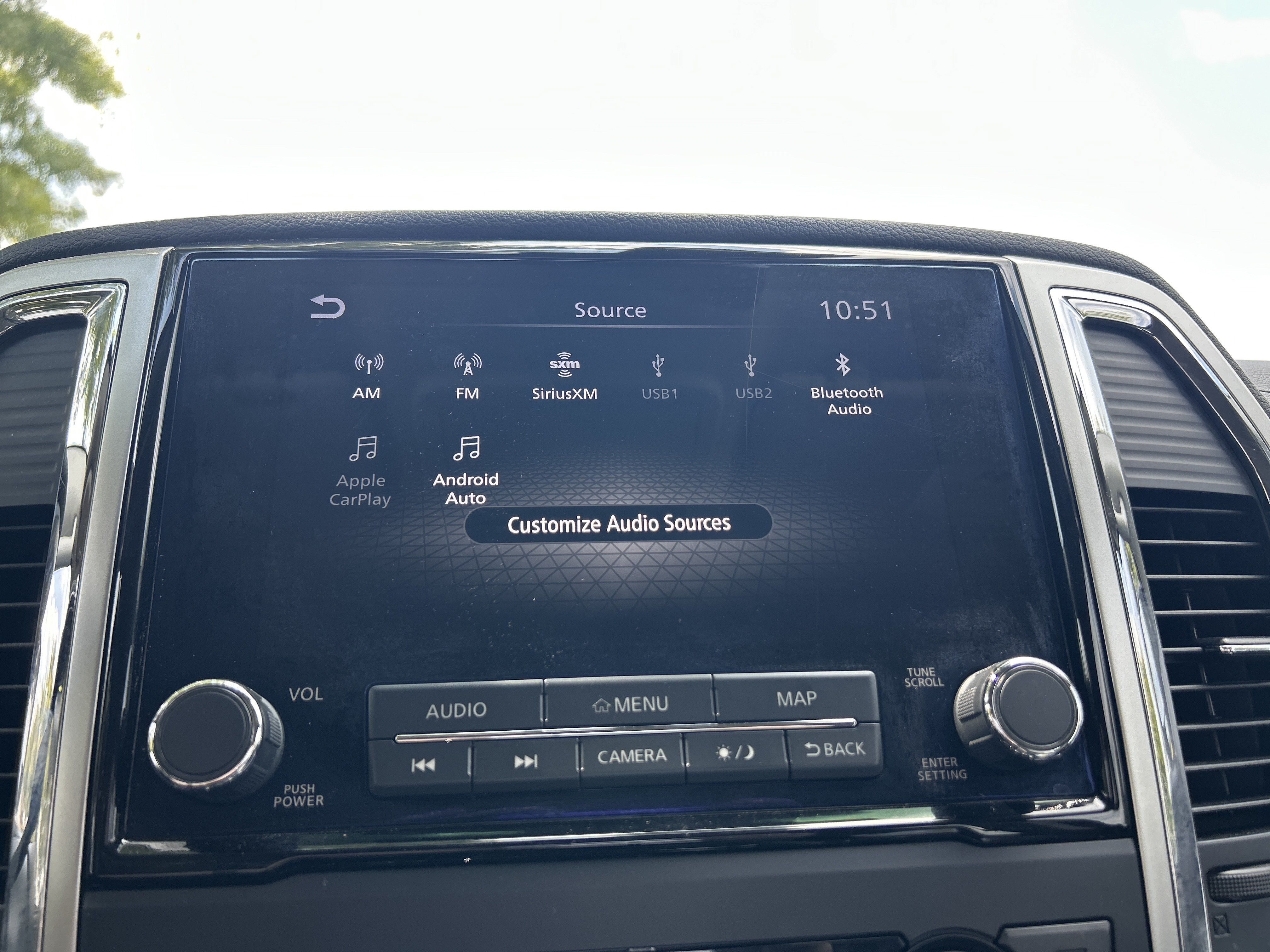 Used 2021 Nissan Titan SV w/ SV Convenience Package RWD image 13