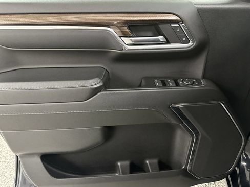 Used 2024 Chevrolet Silverado 1500 RST AWD/4WD image 11
