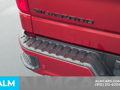 Used 2023 Chevrolet Silverado 1500 High Country w/ LPO, Dark Essentials Package image 10