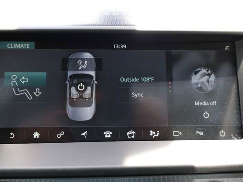 Used 2021 Jaguar F-TYPE Convertible RWD image 33