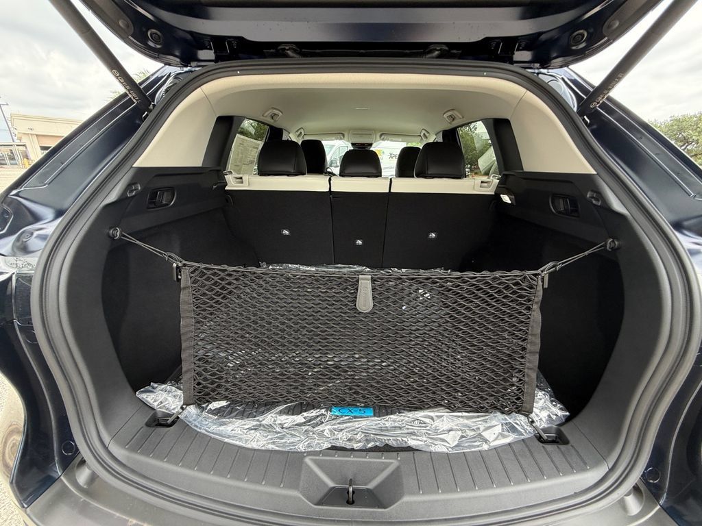 New 2026 MAZDA CX-5 Preferred AWD/4WD image 19