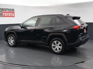Used 2019 Toyota RAV4 LE w/ All Weather Liner Package AWD/4WD video 2