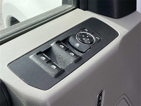 Used 2020 Ford F350 XL w/ Power Equipment Group image 27
