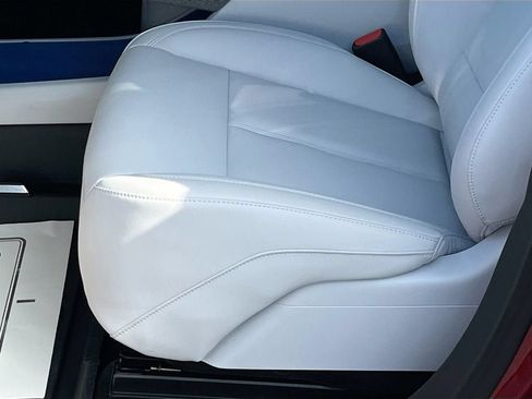 New 2026 Cadillac Optiq Sport 1 w/ LPO, Floor Liner Package AWD/4WD image 19