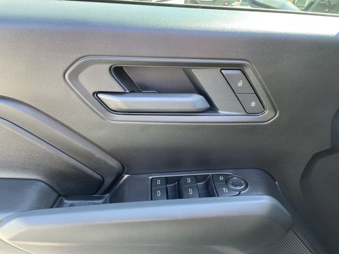 New 2026 Chevrolet Colorado W/T image 9