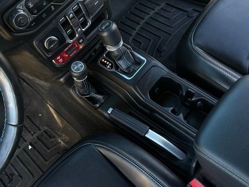 Used 2022 Jeep Wrangler Unlimited Rubicon 4xe w/ Cold Weather Group image 32