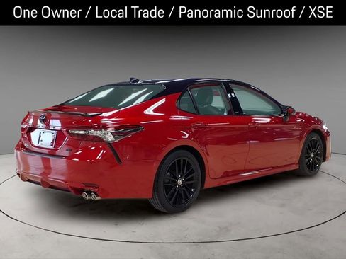 Used 2022 Toyota Camry XSE w/ Navigation Package image 8