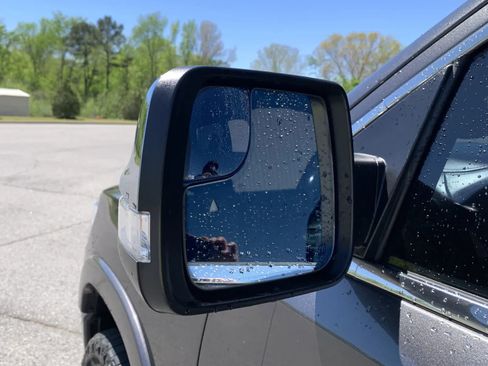 Used 2022 RAM 1500 Limited image 15